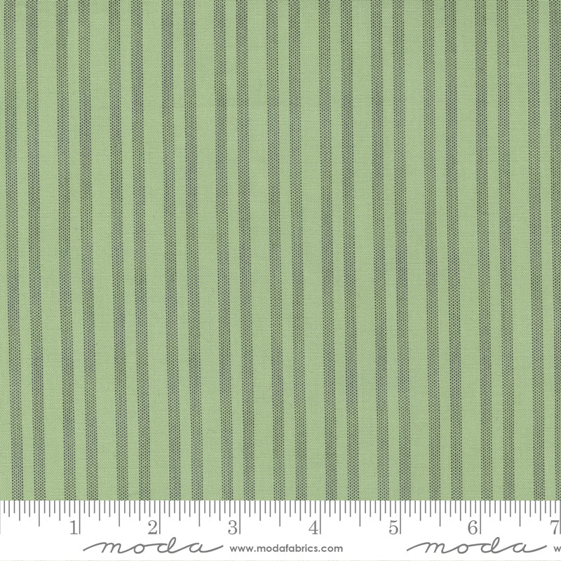 I Believe In Angels - Stripes - Mistletoe