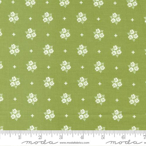 Bountiful Blooms - Fat Quarter Bundle