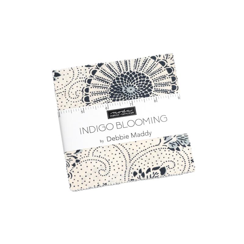 Indigo Blooming - Charm Pack