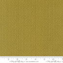 Lucky - Stroll - Grass