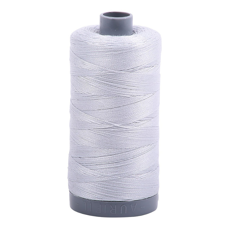 Heavyweight Aurifil Thread 28wt 750 m - 2600 - Dove